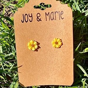 Flower earring set . Handmade